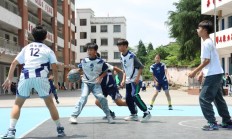 雷速APP:这所乡村小学，10年打坏1000多个篮球——中小学“以体育人”成效观察之二